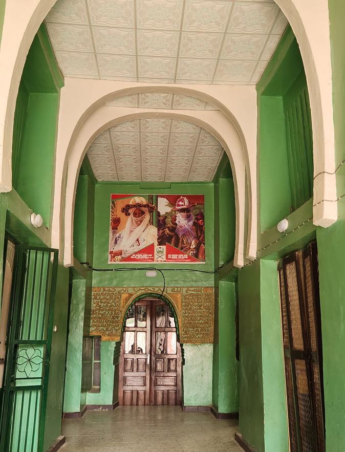 Palace Scene