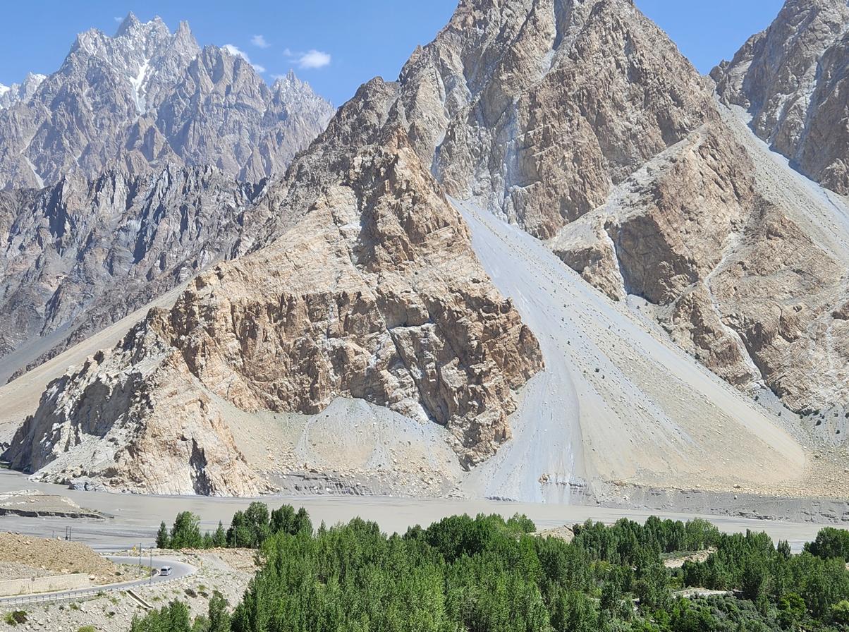 Passu Cones through wires