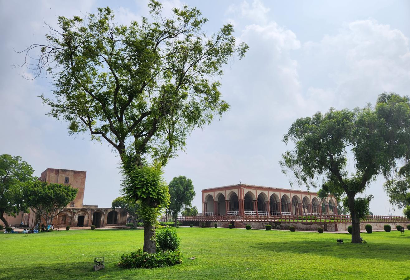 Lahore Scene