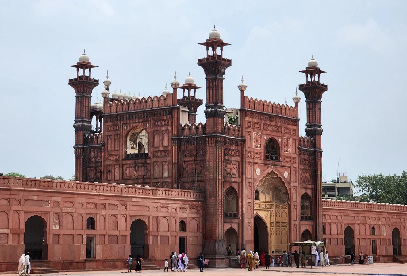 Badshahi Mosque