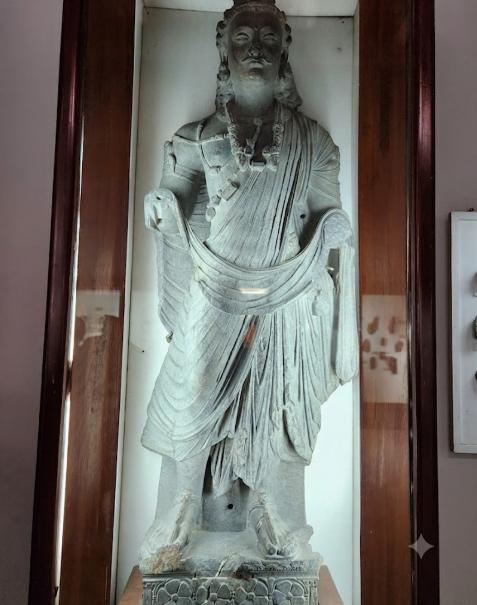 Historical detail carving