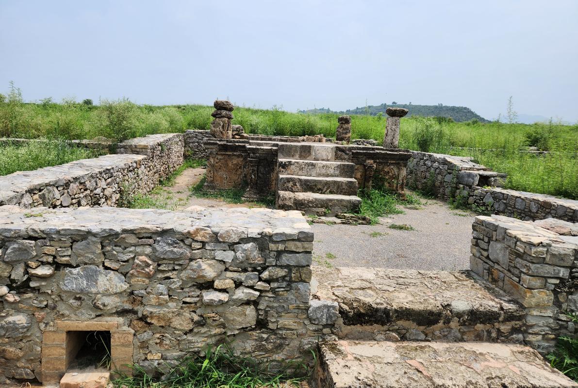 Remains of ancient shops