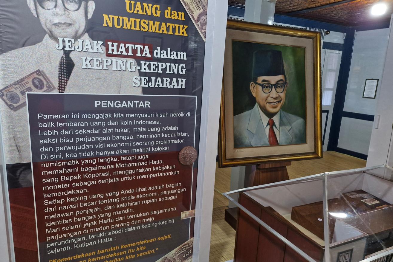 Historical Banknotes Framing