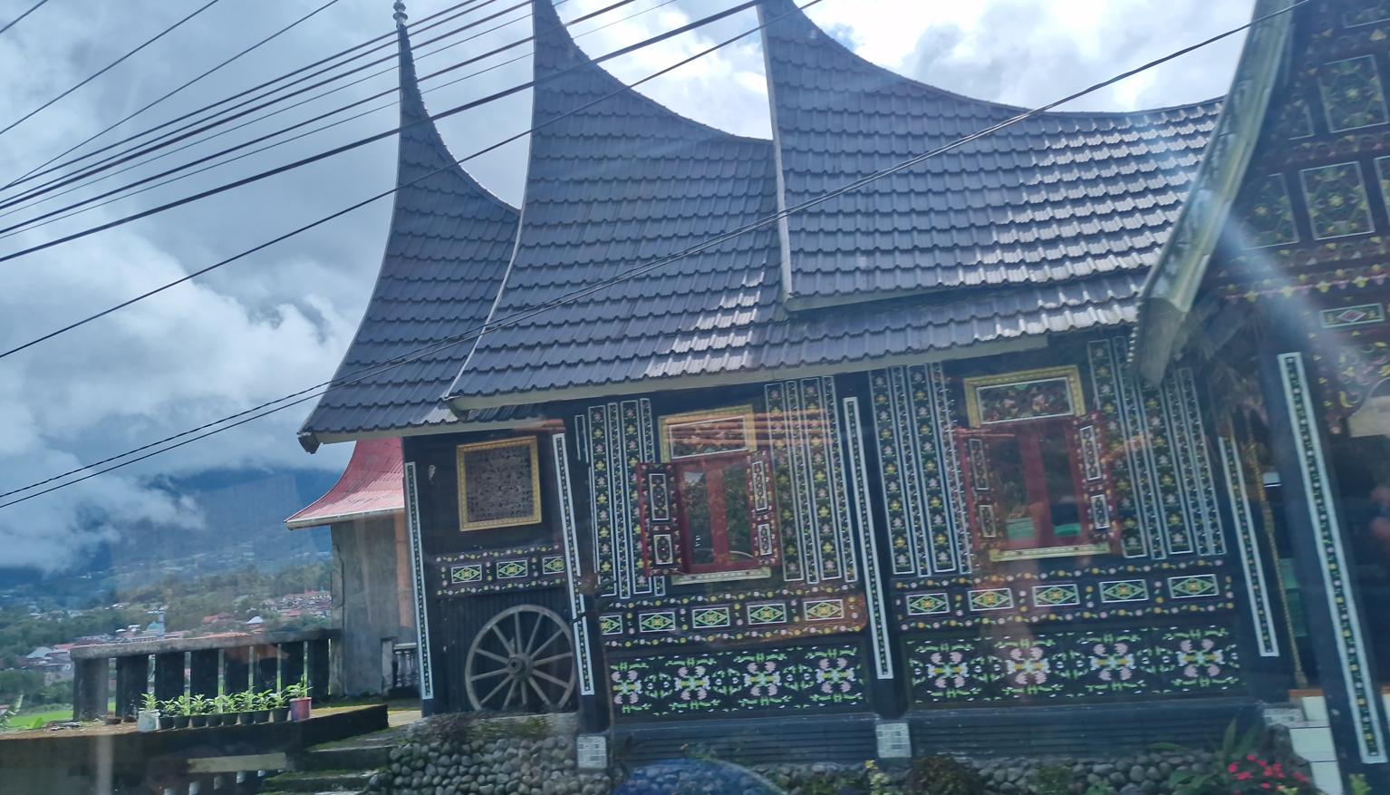 Pandai Sikek Weaving House