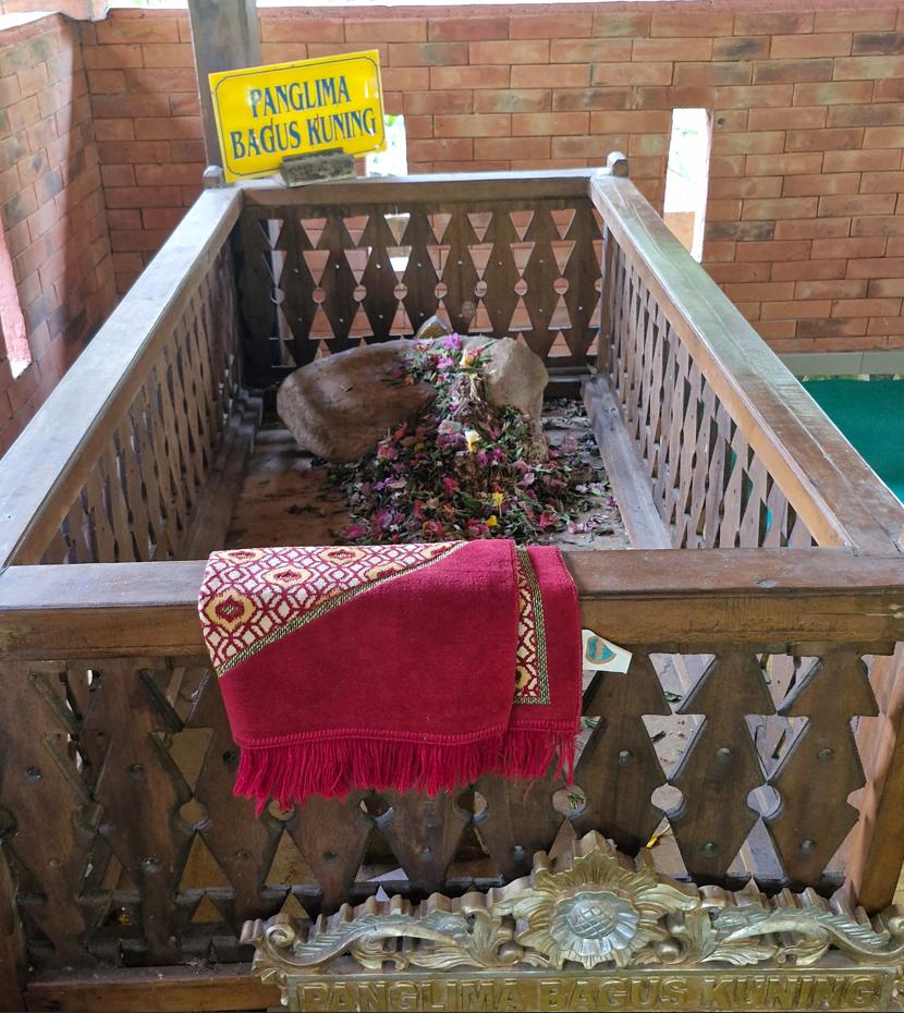 Bukit Siguntang Devotional Marker