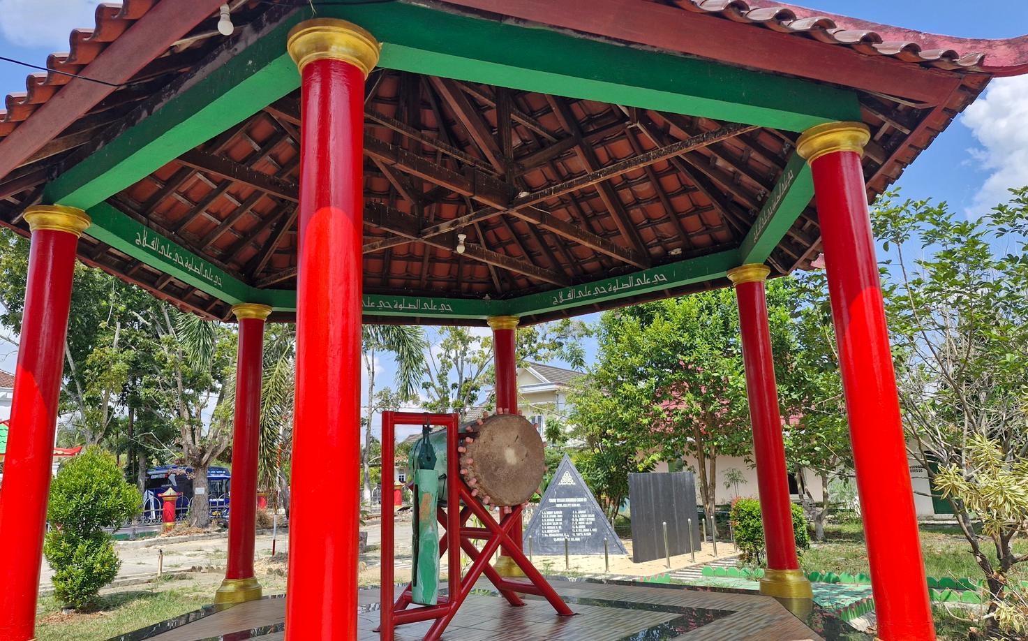Hok Tjing Rio Temple
