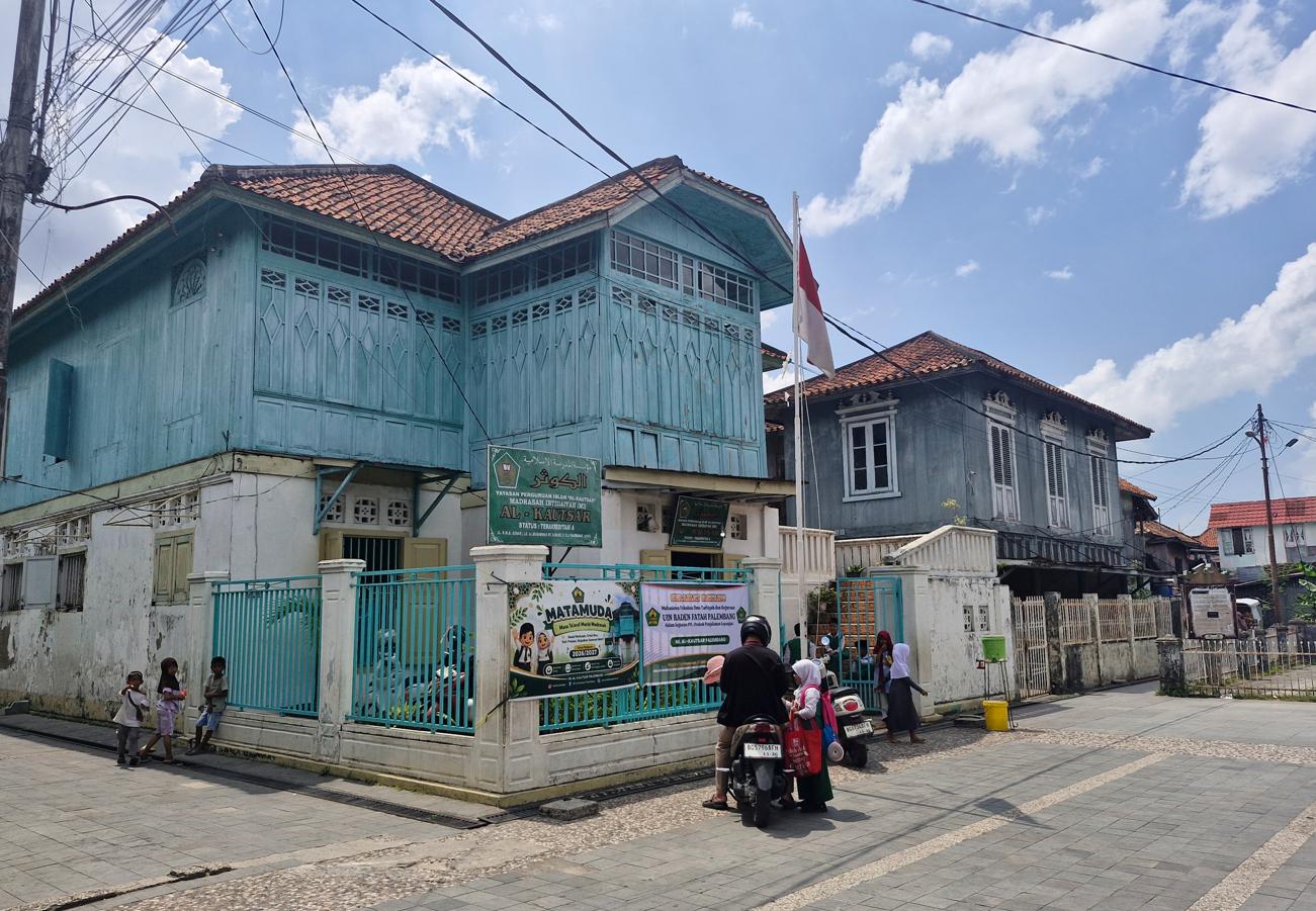 Kampung Arab Al-Munawar Lane