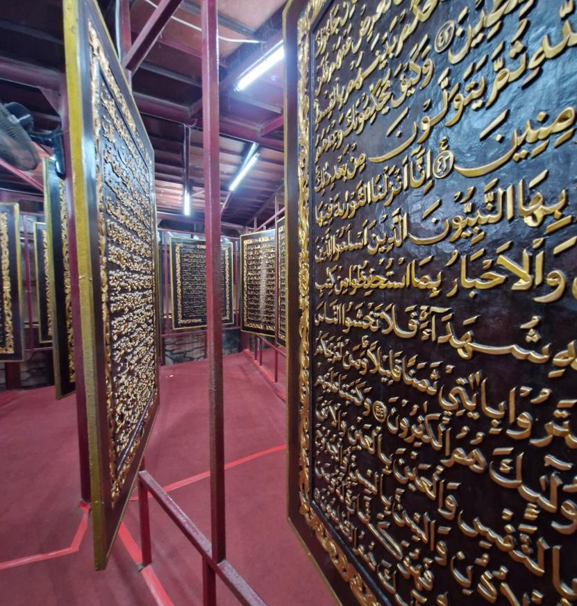 Engraved Tembesu Wood Board